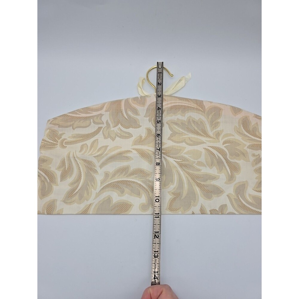 AVON Gift Collection Secret Storage Hanger - Picture 3 of 7